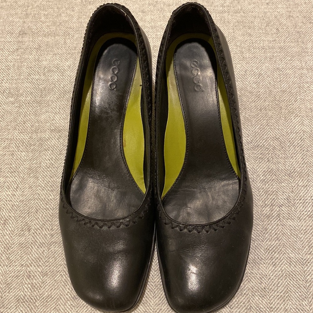 ECCO shoes Sz 37